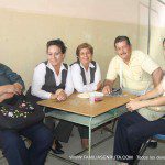 Parte del equipo de maestros de la escuela