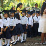 Ceremonia de graduación en la escuela pública