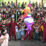 Más piñatas Más piñatas