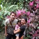 La familia tropial en Puerto Viejo La familia tropial en Puerto Viejo