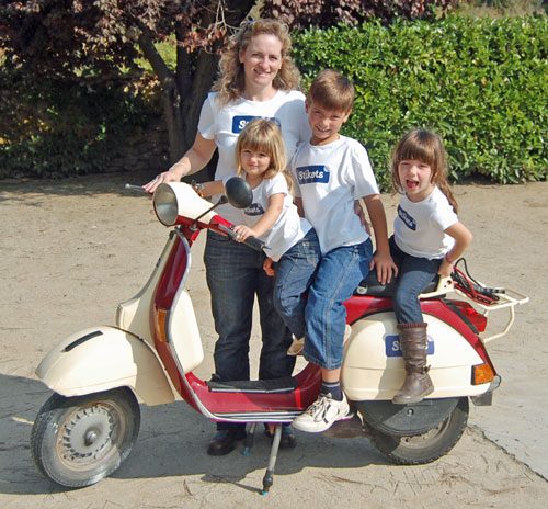 Sikets and family