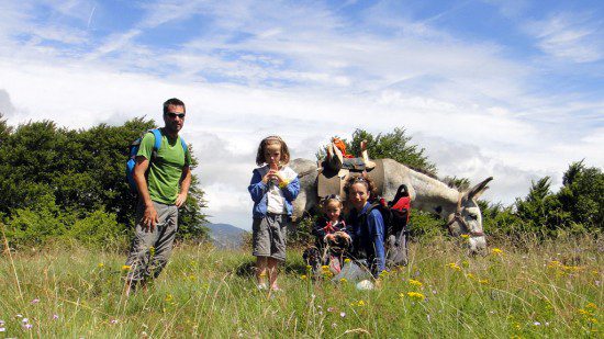 viaje en burro con niños por el Pirineo francés