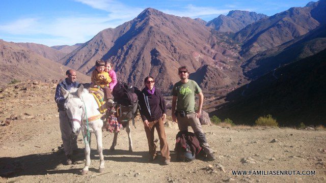 En el Alto Atlas con niños