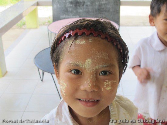 Colabora Birmania por el derecho a una infancia digna