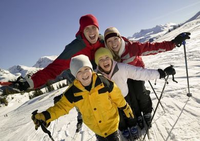 Especial 16 estaciones de esquí con niños y dónde alojarse