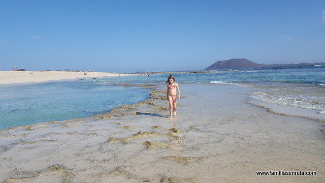 Fuerteventura con niños ofrece paisajes increíbles