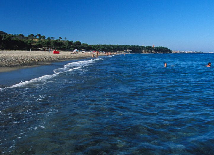 Playa Torn en L´Hospitalet de l´Infant - Tarragona con niños