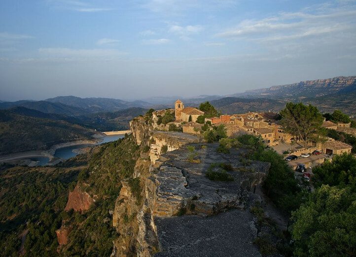 Siurana, increíbles vistas y escalada en un pequeño rincón de Tarragona