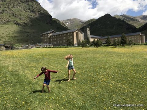 La Vall de Nuria con niños en 10 planes y excursiones para disfrutar todo el año