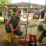 Un voluntariado en familia en finca La Flor del Paraíso de Costa Rica