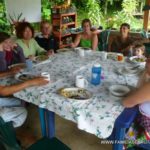 Un voluntariado en familia en finca La Flor del Paraíso de Costa Rica