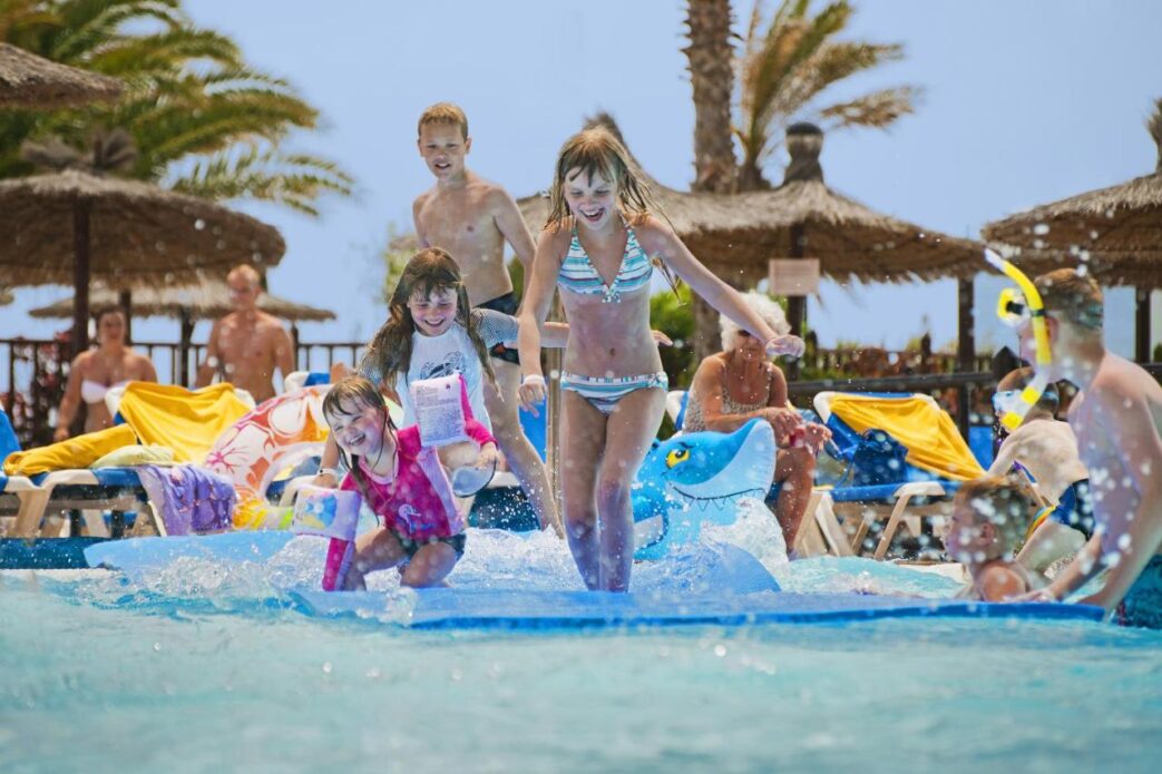 Elba Motril Hoteles para familias en la Costa Tropical