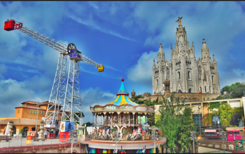 Tibidabo, el parque de atracciones que mira a Barcelona