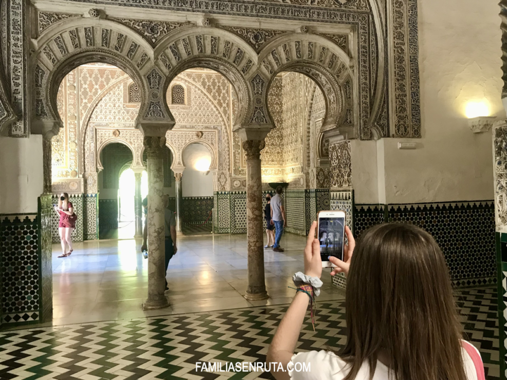 Alcázar Sevilla con niños