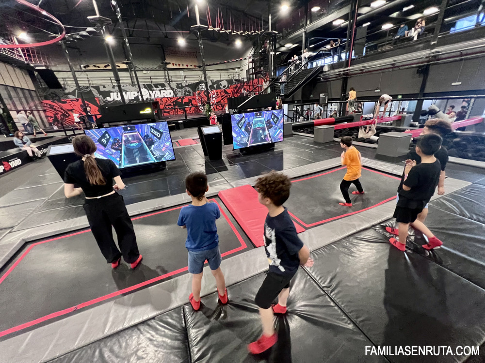 JumpYard Barcelona con niños