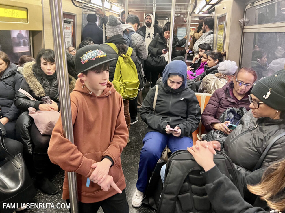 Metro de Nueva York adolescentes