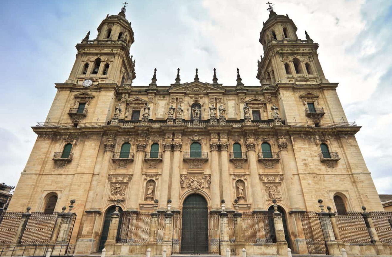 Jaén con niños