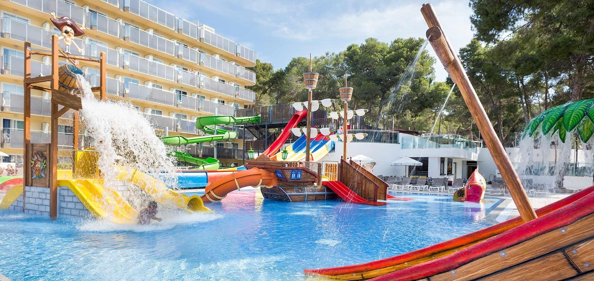 Top 10 Hoteles con toboganes en Catalunya