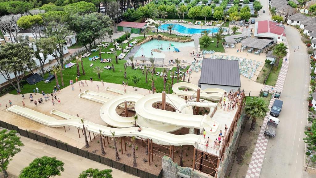 hoteles con toboganes en Catalunya