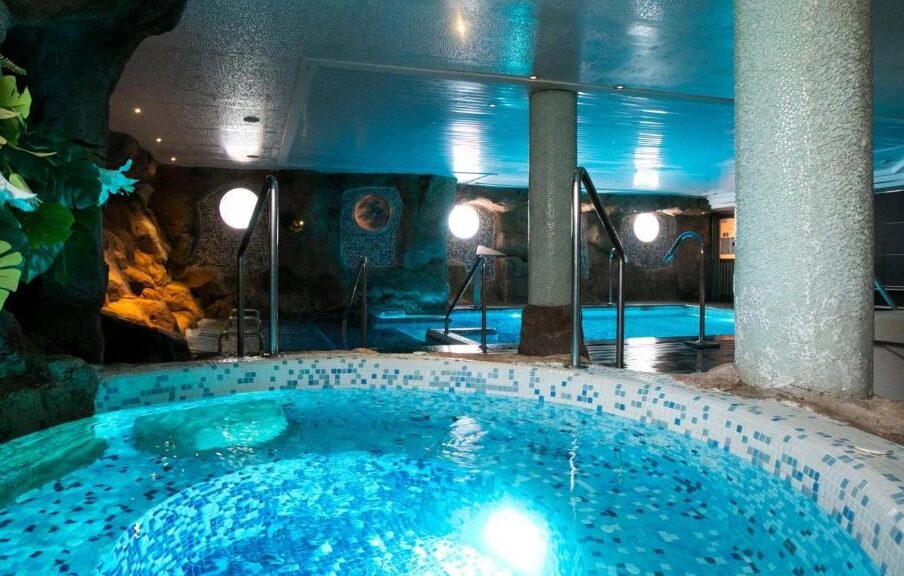 Top 20 hoteles con piscina climatizada para niños