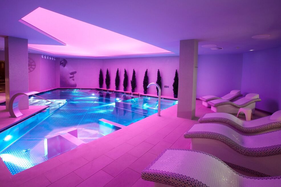 Top 20 hoteles con piscina climatizada para niños en España